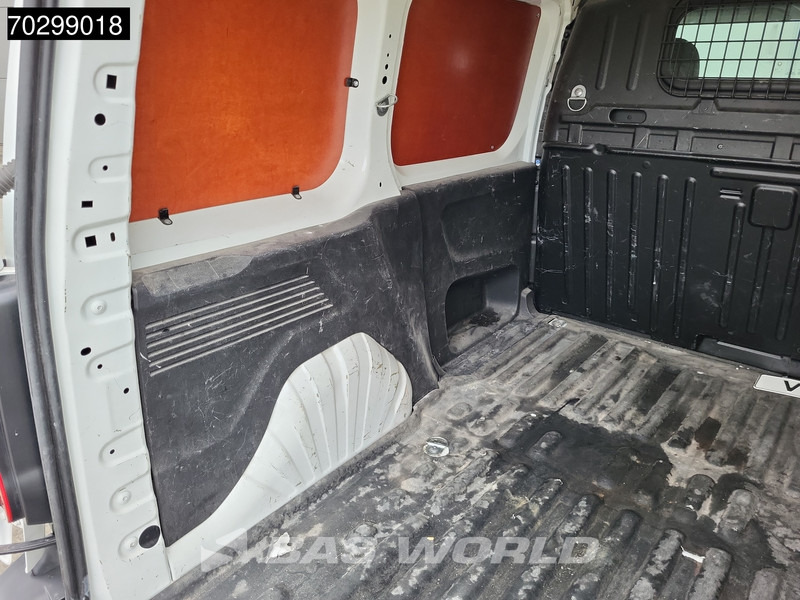 Leje en Peugeot Partner 80PK L1H1 Trekhaak Imperiaal Airco Parkeersensoren APK 08-2026 Euro6 L1 Kompakt Airco Trekhaak Peugeot Partner 80PK L1H1 Trekhaak Imperiaal Airco Parkeersensoren APK 08-2026 Euro6 L1 Kompakt Airco Trekhaak: billede 9