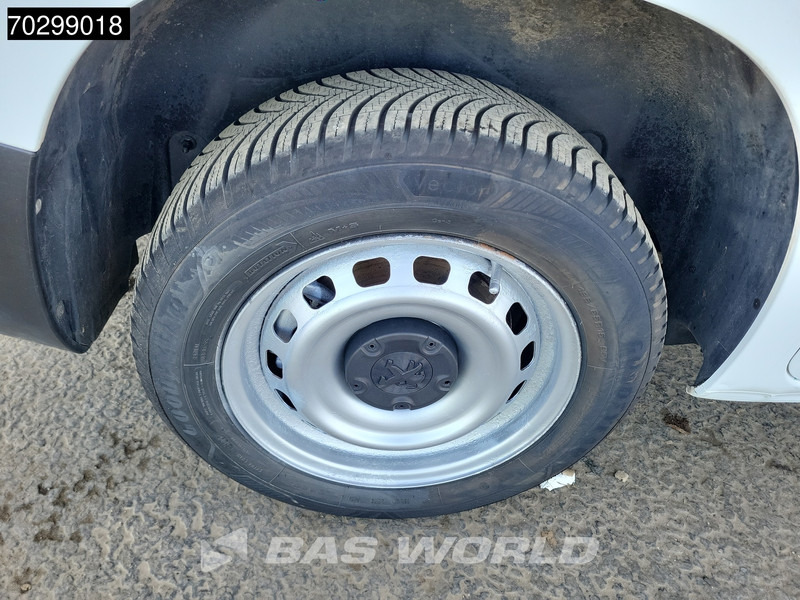 Leje en Peugeot Partner 80PK L1H1 Trekhaak Imperiaal Airco Parkeersensoren APK 08-2026 Euro6 L1 Kompakt Airco Trekhaak Peugeot Partner 80PK L1H1 Trekhaak Imperiaal Airco Parkeersensoren APK 08-2026 Euro6 L1 Kompakt Airco Trekhaak: billede 20