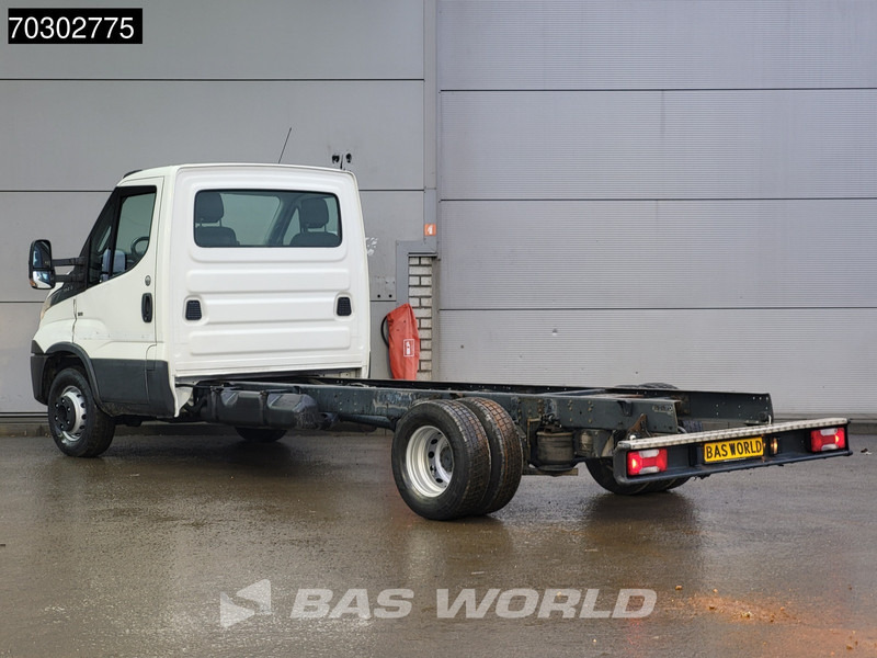 Iveco Daily 70C21 3.0L Automaat Luchtvering 435cm WB 210PK Chassis Cabine Airco Cruise Standkachel Euro6 Chassis Fahrgestell Airco Cruise co - Varebil: billede 2 Iveco Daily 70C21 3.0L Automaat Luchtvering 435cm WB 210PK Chassis Cabine Airco Cruise Standkachel Euro6 Chassis Fahrgestell Airco Cruise co - Varebil: billede 2