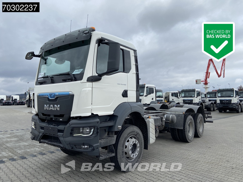 MAN TGS 33.400 6X4 NEW 6x4 chassis Big-Axle Manual Airco EURO 2 - Lastbil chassis: billede 1 MAN TGS 33.400 6X4 NEW 6x4 chassis Big-Axle Manual Airco EURO 2 - Lastbil chassis: billede 1