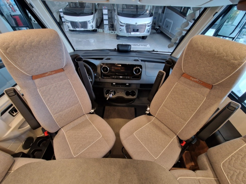 Carthago Carthago C2 Tourer I Mercedes 145 RB-LE - Helintegreret autocamper: billede 5 Carthago Carthago C2 Tourer I Mercedes 145 RB-LE - Helintegreret autocamper: billede 5