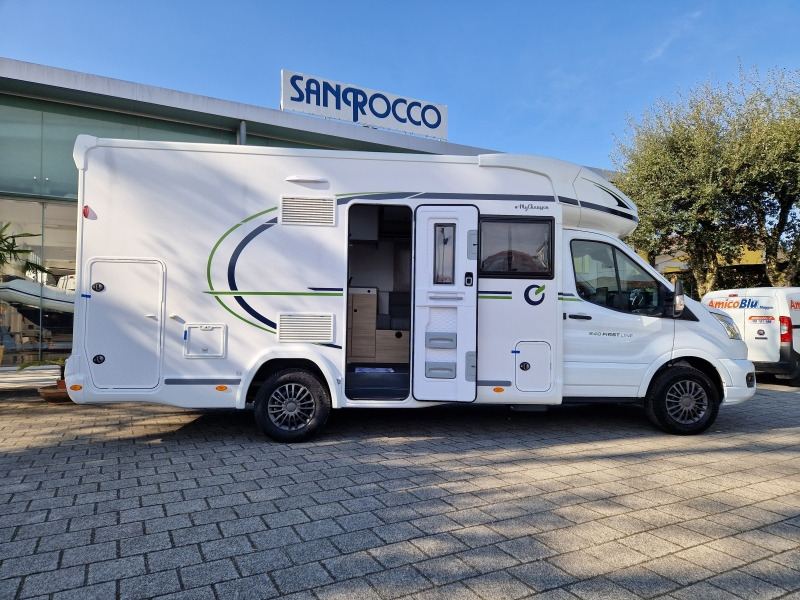 Chausson 640 First Line Ford - Delintegreret autocamper: billede 2 Chausson 640 First Line Ford - Delintegreret autocamper: billede 2
