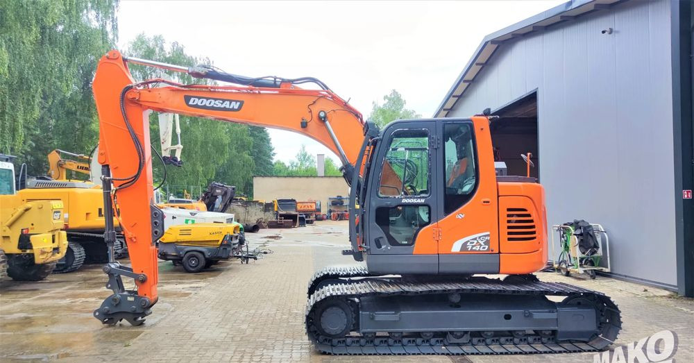 Doosan DX140LCR-5 - Bæltegravemaskine: billede 1 Doosan DX140LCR-5 - Bæltegravemaskine: billede 1