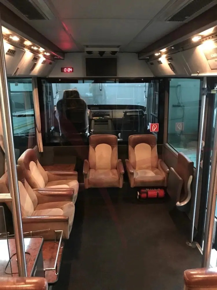 CONTRAC COBUS 2400 - Lufthavnsbus: billede 4 CONTRAC COBUS 2400 - Lufthavnsbus: billede 4