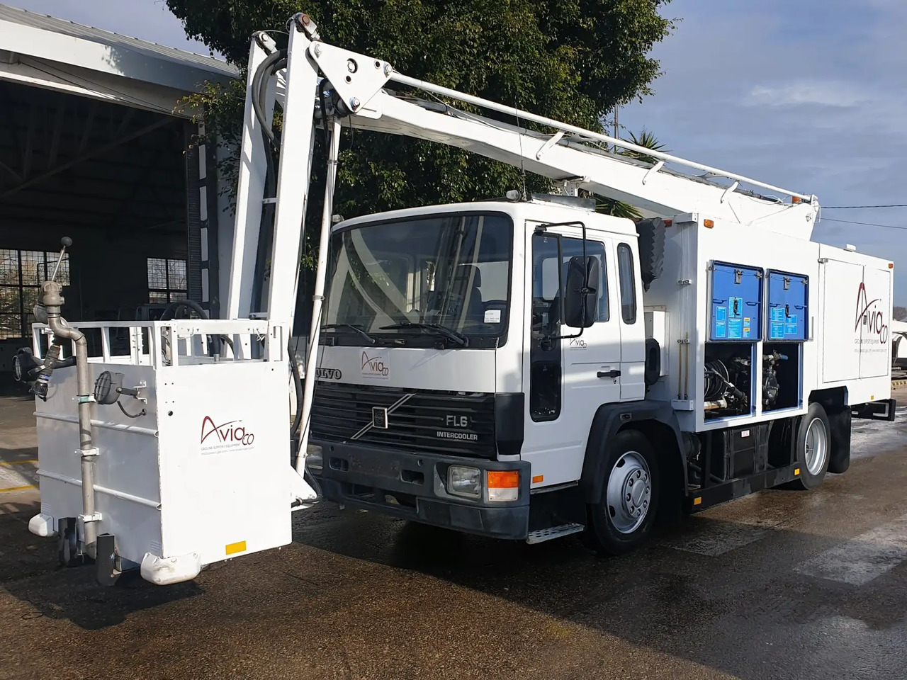 FMC SMD-1200 - Afisningsmaskine til fly: billede 2 FMC SMD-1200 - Afisningsmaskine til fly: billede 2