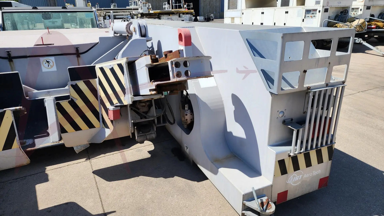 JBT AEROTECH EXPEDITER 400 - Push-back traktor: billede 4 JBT AEROTECH EXPEDITER 400 - Push-back traktor: billede 4