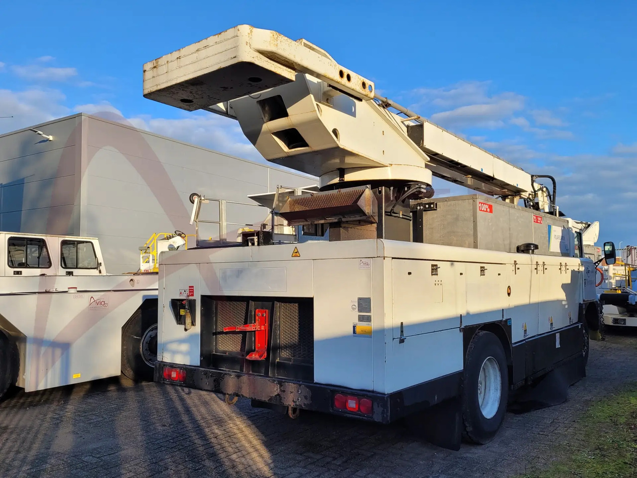 JBT TEMPEST 2 - Afisningsmaskine til fly: billede 3 JBT TEMPEST 2 - Afisningsmaskine til fly: billede 3