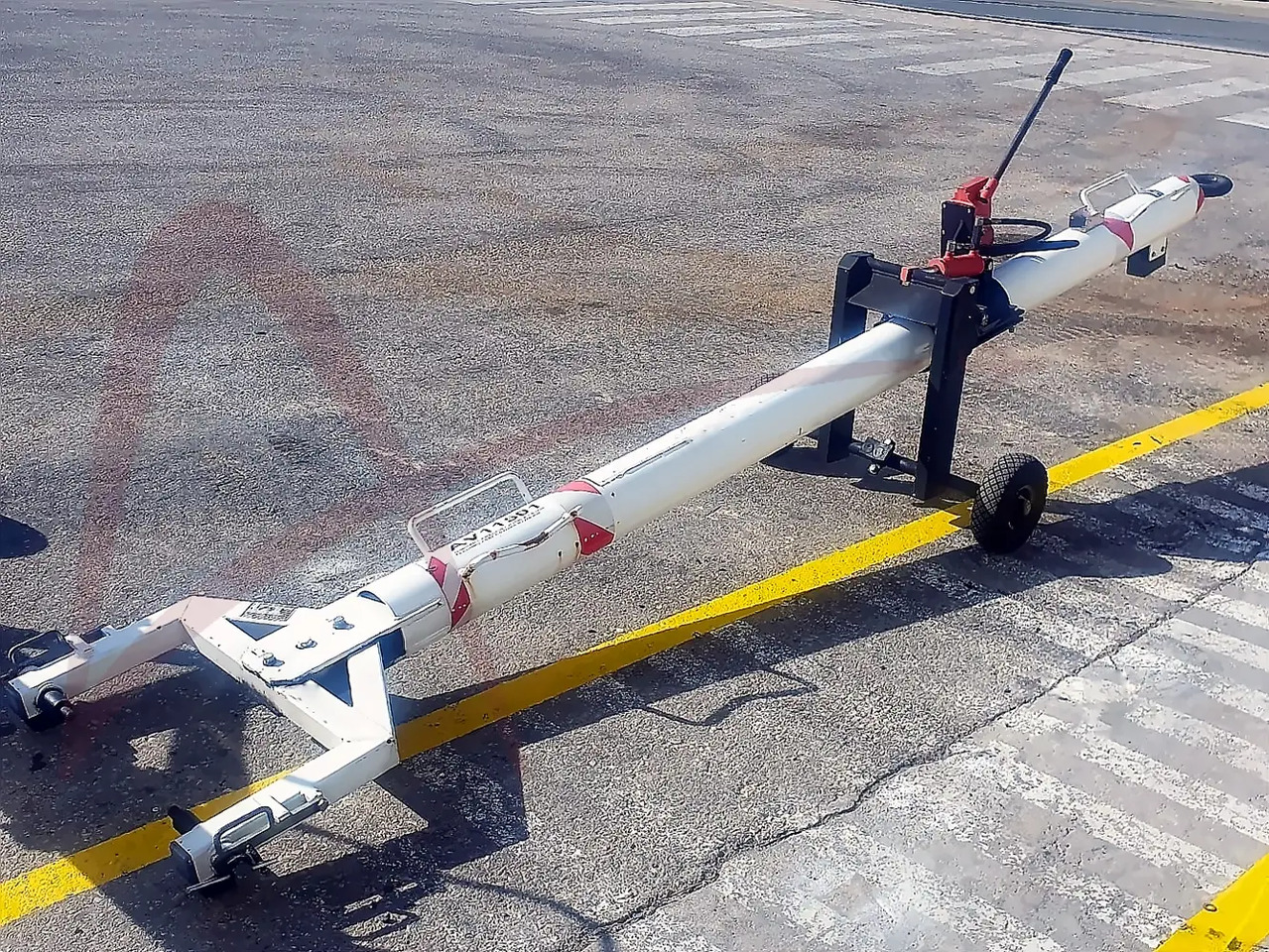 CAVOTEC FLADUNG FSST CRJ100-1000 - Lufthavnsudstyr: billede 1 CAVOTEC FLADUNG FSST CRJ100-1000 - Lufthavnsudstyr: billede 1