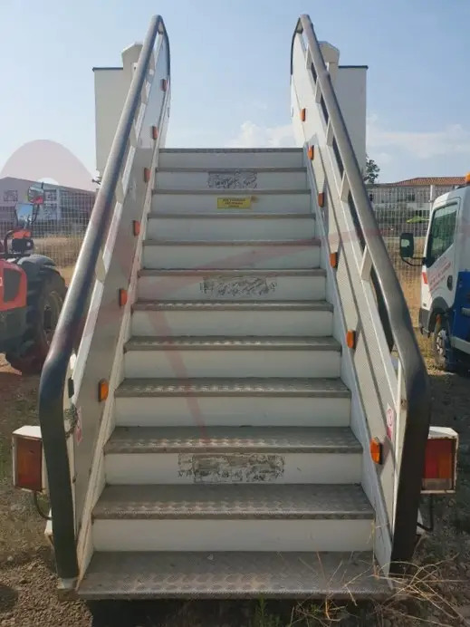 TEMG TG2244 - Passagertrappe: billede 2 TEMG TG2244 - Passagertrappe: billede 2