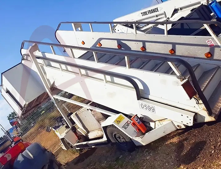 TEMG TG2244 - Passagertrappe: billede 3 TEMG TG2244 - Passagertrappe: billede 3