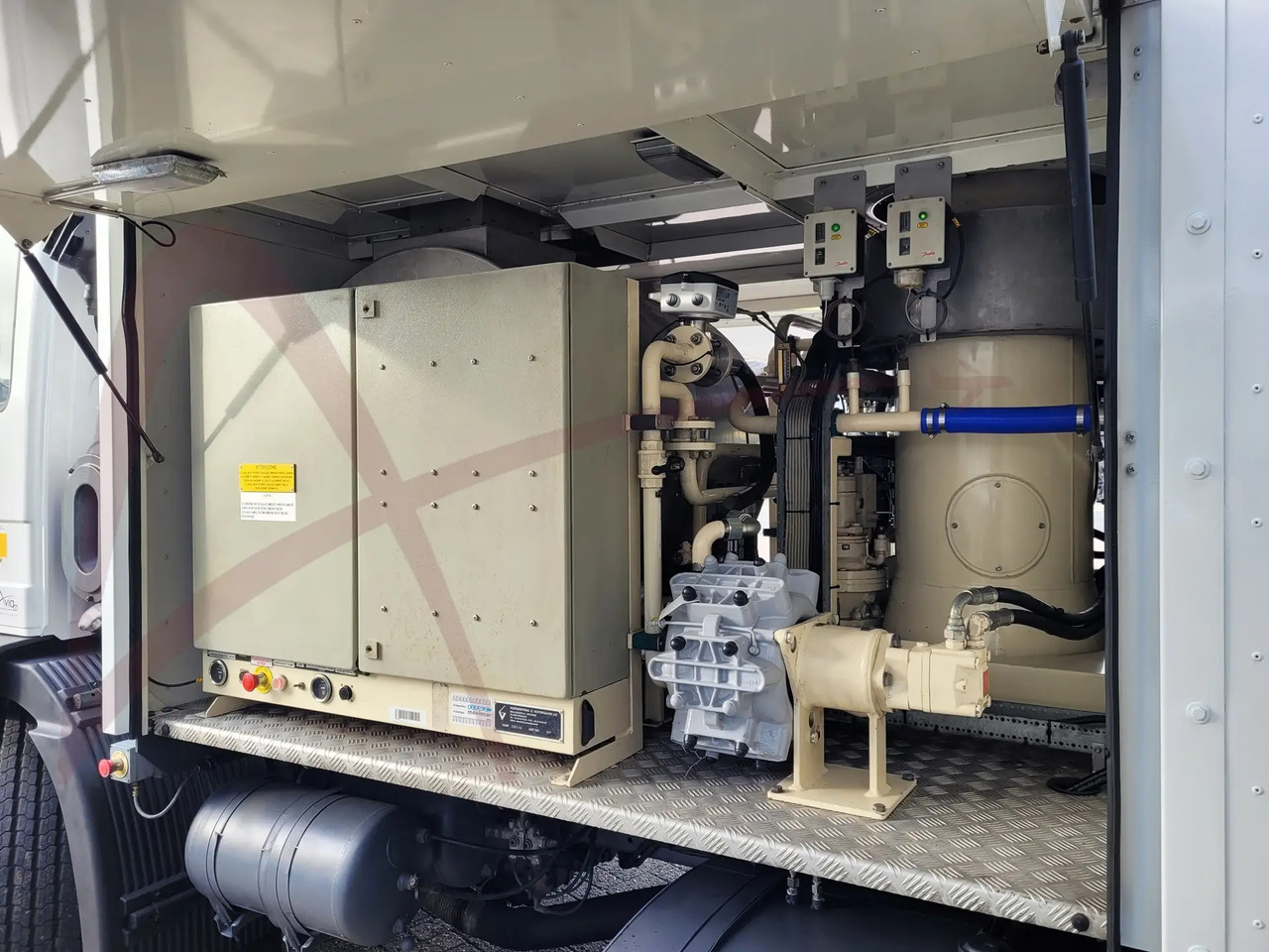 VESTERGAARD ELEPHANT MY - Afisningsmaskine til fly: billede 4 VESTERGAARD ELEPHANT MY - Afisningsmaskine til fly: billede 4