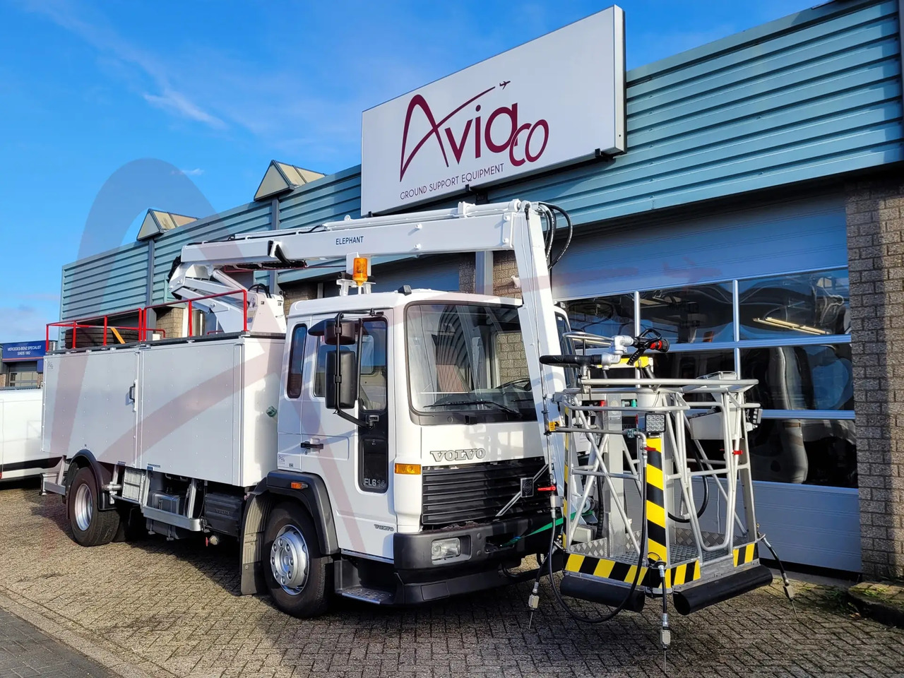 VESTERGAARD ELEPHANT MY - Afisningsmaskine til fly: billede 2 VESTERGAARD ELEPHANT MY - Afisningsmaskine til fly: billede 2