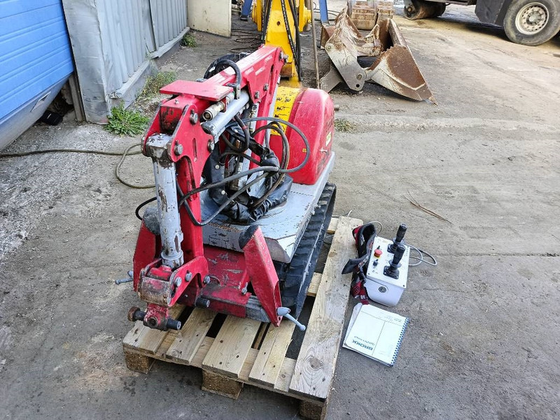 Brokk mini cut 40 demolition robot remote controlled - Bæltegravemaskine: billede 5 Brokk mini cut 40 demolition robot remote controlled - Bæltegravemaskine: billede 5