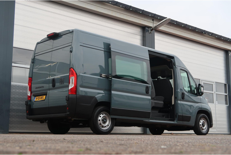 Fiat Ducato 33 2.2 MultiJet L3H2 DC CAMERA/ 2X SCHUIFDEUR/ 7P/ CRUISE/ AIRCO - Små varebil: billede 4 Fiat Ducato 33 2.2 MultiJet L3H2 DC CAMERA/ 2X SCHUIFDEUR/ 7P/ CRUISE/ AIRCO - Små varebil: billede 4