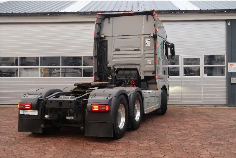 Trækker MAN TGX TGX 33.640 6X4 /RETARDER/ HYDRAULIK/ ALCOA'S/ LED/ ETC!: billede 16 Trækker MAN TGX TGX 33.640 6X4 /RETARDER/ HYDRAULIK/ ALCOA'S/ LED/ ETC!: billede 16