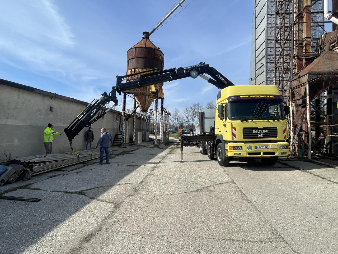 MAN F2000 413 6x2 Manual CRANE Hiab 330+jib 90 21m - Trækker: billede 2 MAN F2000 413 6x2 Manual CRANE Hiab 330+jib 90 21m - Trækker: billede 2