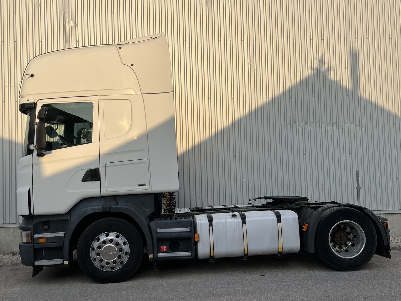 SCANIA R 420 LA 4X2 MLA - Trækker: billede 3 SCANIA R 420 LA 4X2 MLA - Trækker: billede 3