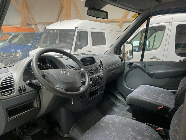 MERCEDES-BENZ Sprinter 313 CDI Doka 4x4 Allrad 1.Hand... - Varebil med presenning, Mandskabsbil: billede 3 MERCEDES-BENZ Sprinter 313 CDI Doka 4x4 Allrad 1.Hand... - Varebil med presenning, Mandskabsbil: billede 3