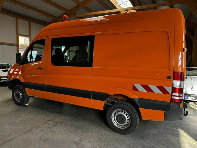 MERCEDES-BENZ Sprinter 316 CDI 4x4 Allrad 5-Sitzer... - Varevogn: billede 3 MERCEDES-BENZ Sprinter 316 CDI 4x4 Allrad 5-Sitzer... - Varevogn: billede 3