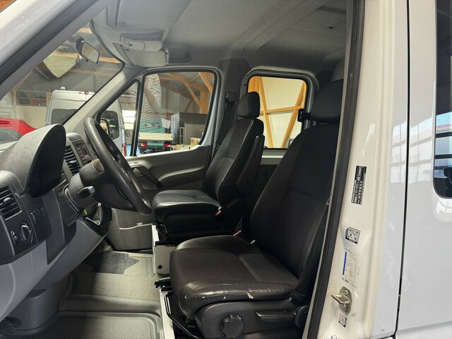 MERCEDES-BENZ Sprinter 316 CDI Doka 4x4 Allrad Plane... - Varebil med presenning, Mandskabsbil: billede 4 MERCEDES-BENZ Sprinter 316 CDI Doka 4x4 Allrad Plane... - Varebil med presenning, Mandskabsbil: billede 4