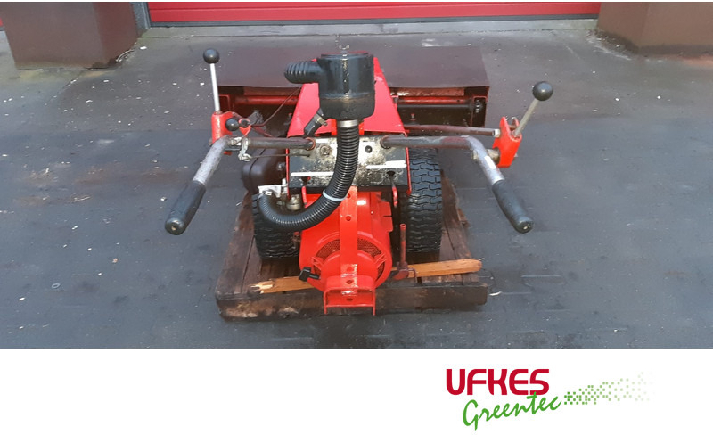 GRAVELY Commercial - 2-hjulet traktor: billede 5 GRAVELY Commercial - 2-hjulet traktor: billede 5