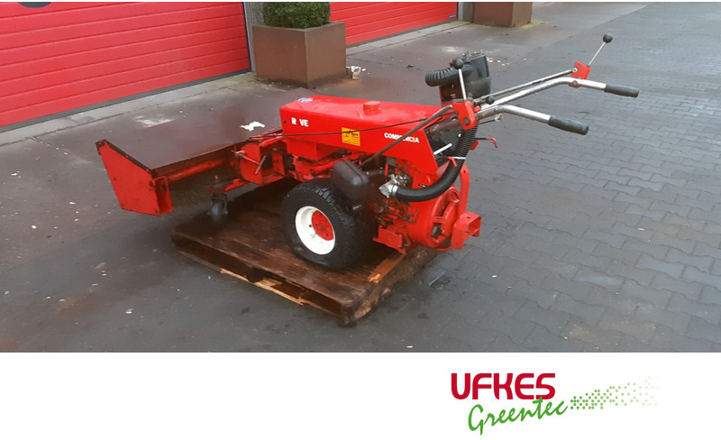 GRAVELY Commercial - 2-hjulet traktor: billede 4 GRAVELY Commercial - 2-hjulet traktor: billede 4