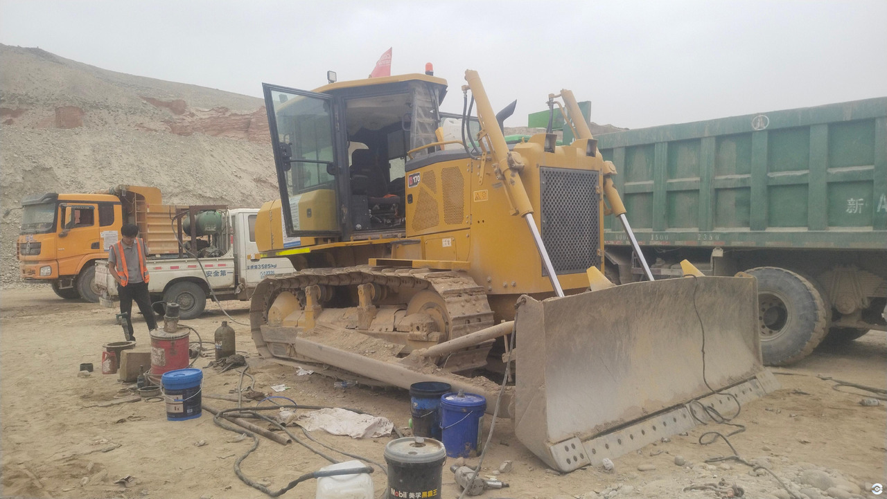 XCMG D170 used small bulldozer dozer hydraulic price - Bulldozer: billede 3 XCMG D170 used small bulldozer dozer hydraulic price - Bulldozer: billede 3