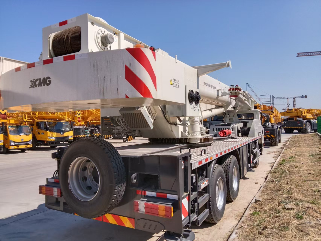 XCMG Official Construction Mini Mobile Crane QY30_TW 30 ton Used Small Hydraulic Crane Price - Mobilkran: billede 2 XCMG Official Construction Mini Mobile Crane QY30_TW 30 ton Used Small Hydraulic Crane Price - Mobilkran: billede 2