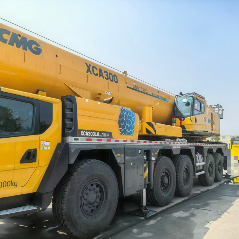 XCMG Official Second Hand Truck Mounted Crane XCA300L8_1 300 ton Mobile Crane Price - Alle terræn kran: billede 2 XCMG Official Second Hand Truck Mounted Crane XCA300L8_1 300 ton Mobile Crane Price - Alle terræn kran: billede 2