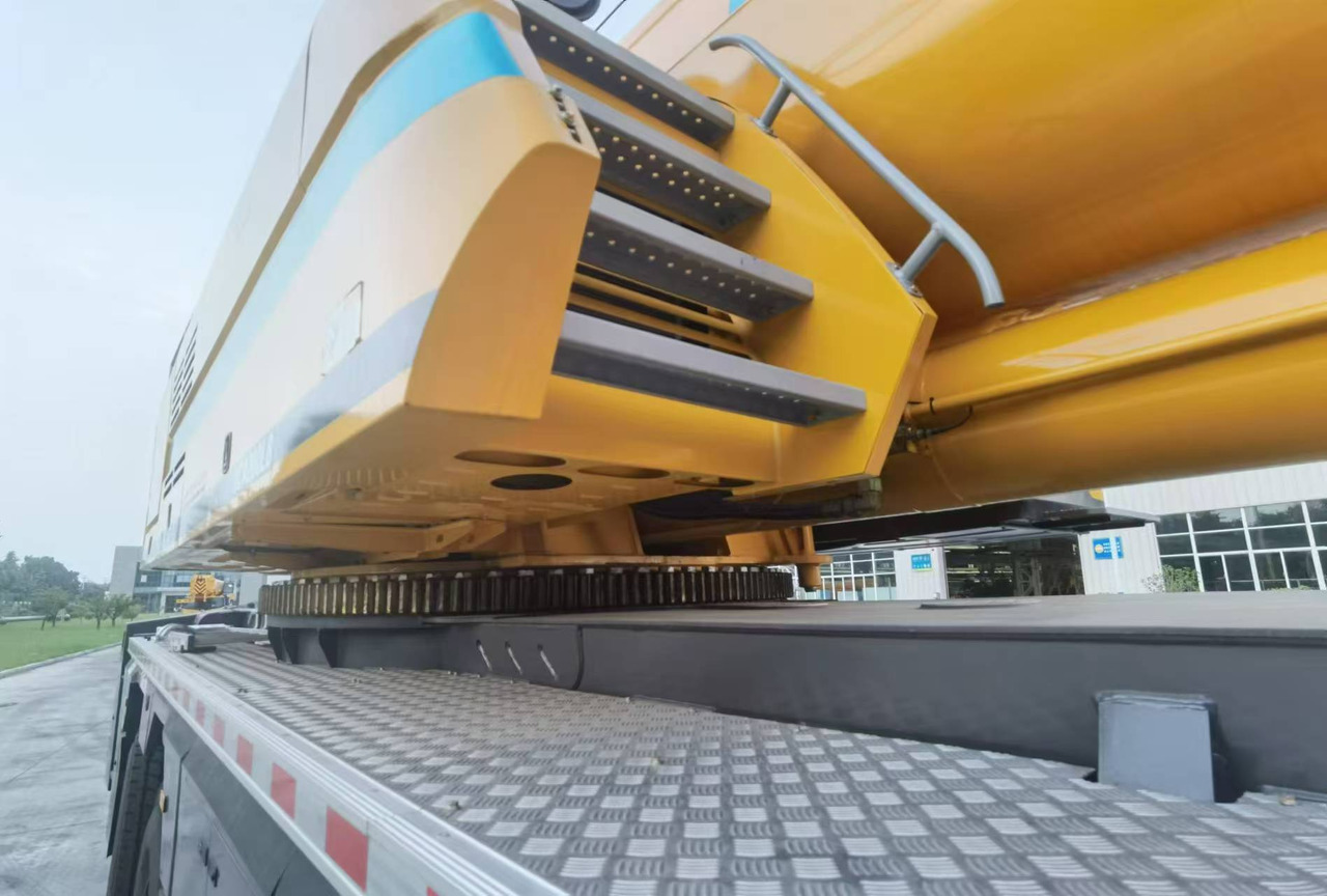 XCMG Official Used 200ton Truck Lifting Crane XCA200L8 Hydraulic Mobile Crane Price List - Alle terræn kran: billede 5 XCMG Official Used 200ton Truck Lifting Crane XCA200L8 Hydraulic Mobile Crane Price List - Alle terræn kran: billede 5