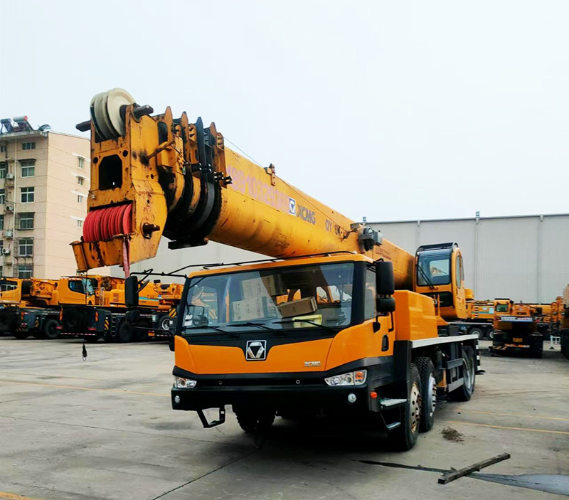 XCMG QY70K-I 70ton lifting machine hoist truck crane price - Mobilkran: billede 5 XCMG QY70K-I 70ton lifting machine hoist truck crane price - Mobilkran: billede 5