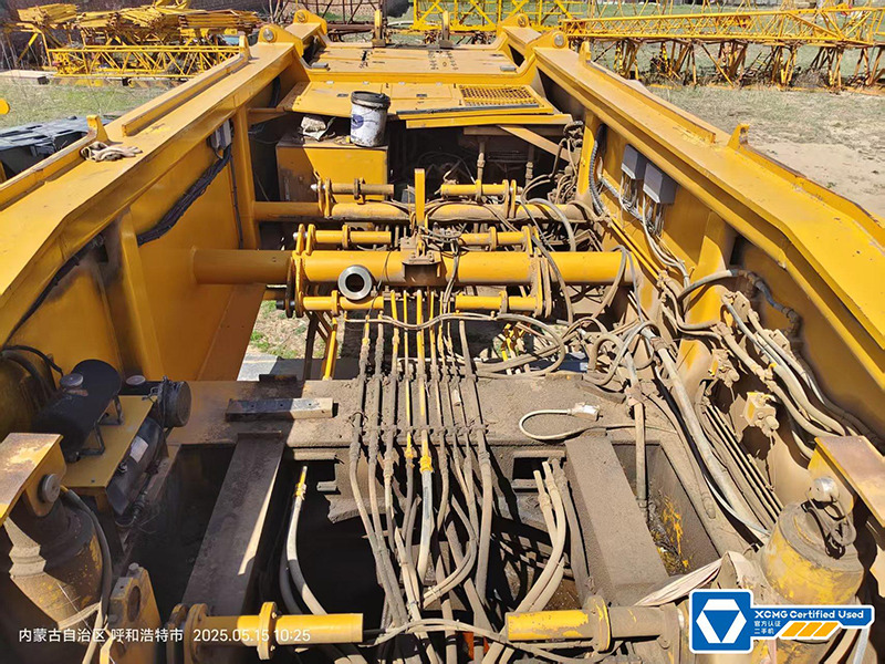 XCMG XGC650 used mobile hydraulic hoist lift machine 650ton crawler crane - Bæltekran: billede 3 XCMG XGC650 used mobile hydraulic hoist lift machine 650ton crawler crane - Bæltekran: billede 3