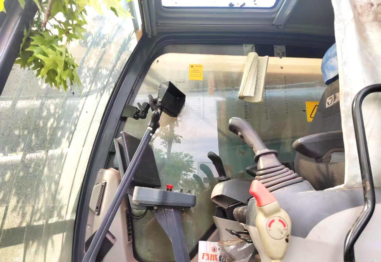 XCMG certified used rotary drilling rig XR240E - Boremaskine: billede 5 XCMG certified used rotary drilling rig XR240E - Boremaskine: billede 5