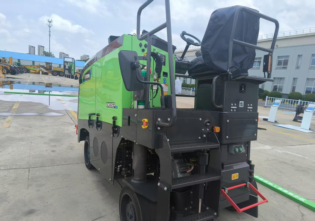 XCMG official used electric small cold milling machine Xm505ep 500mm width - Asfaltfræser: billede 2 XCMG official used electric small cold milling machine Xm505ep 500mm width - Asfaltfræser: billede 2