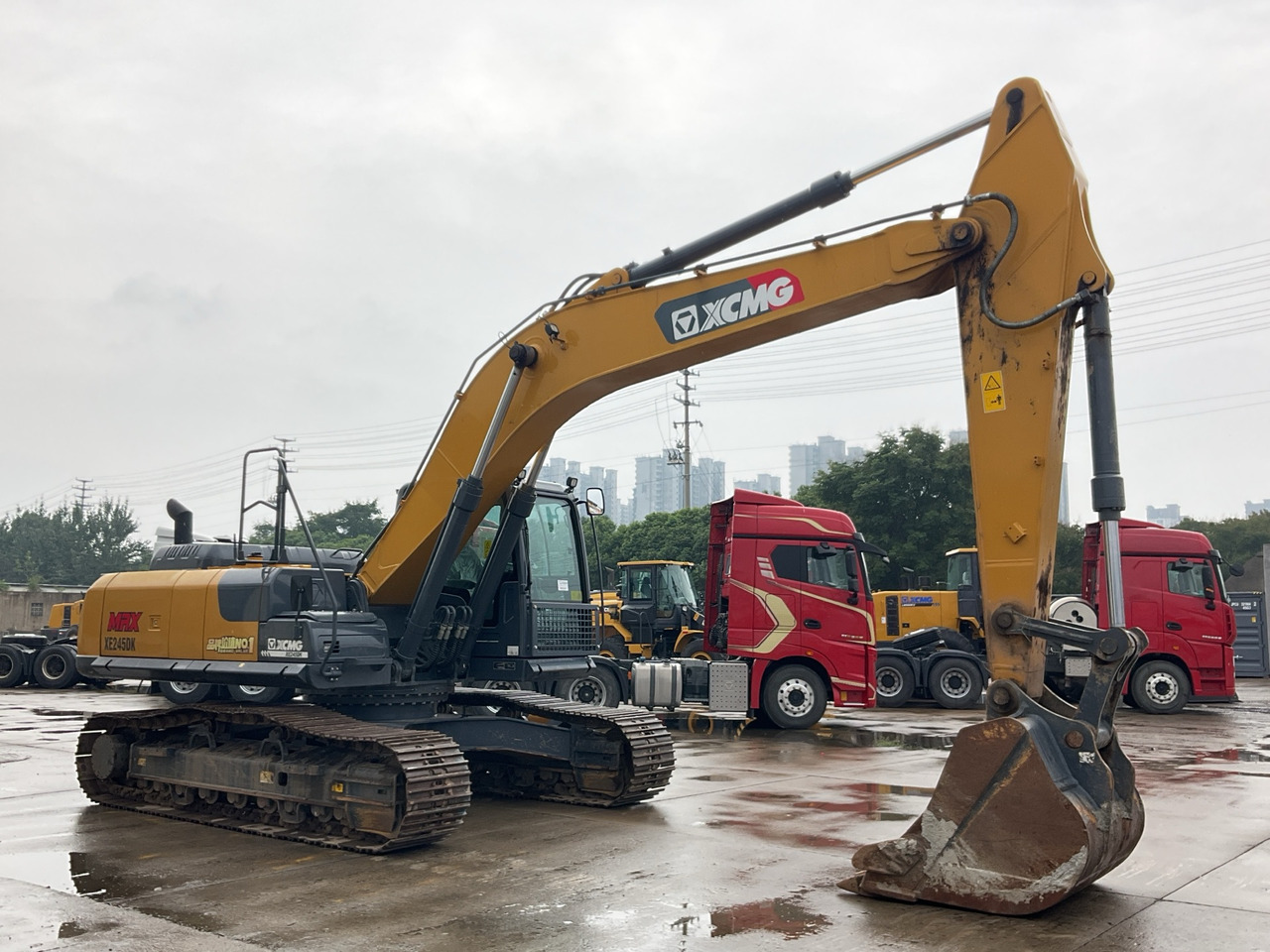 XCMG second hand medium size diesel hydraulic excavator XE245DK price - Bæltegravemaskine: billede 2 XCMG second hand medium size diesel hydraulic excavator XE245DK price - Bæltegravemaskine: billede 2