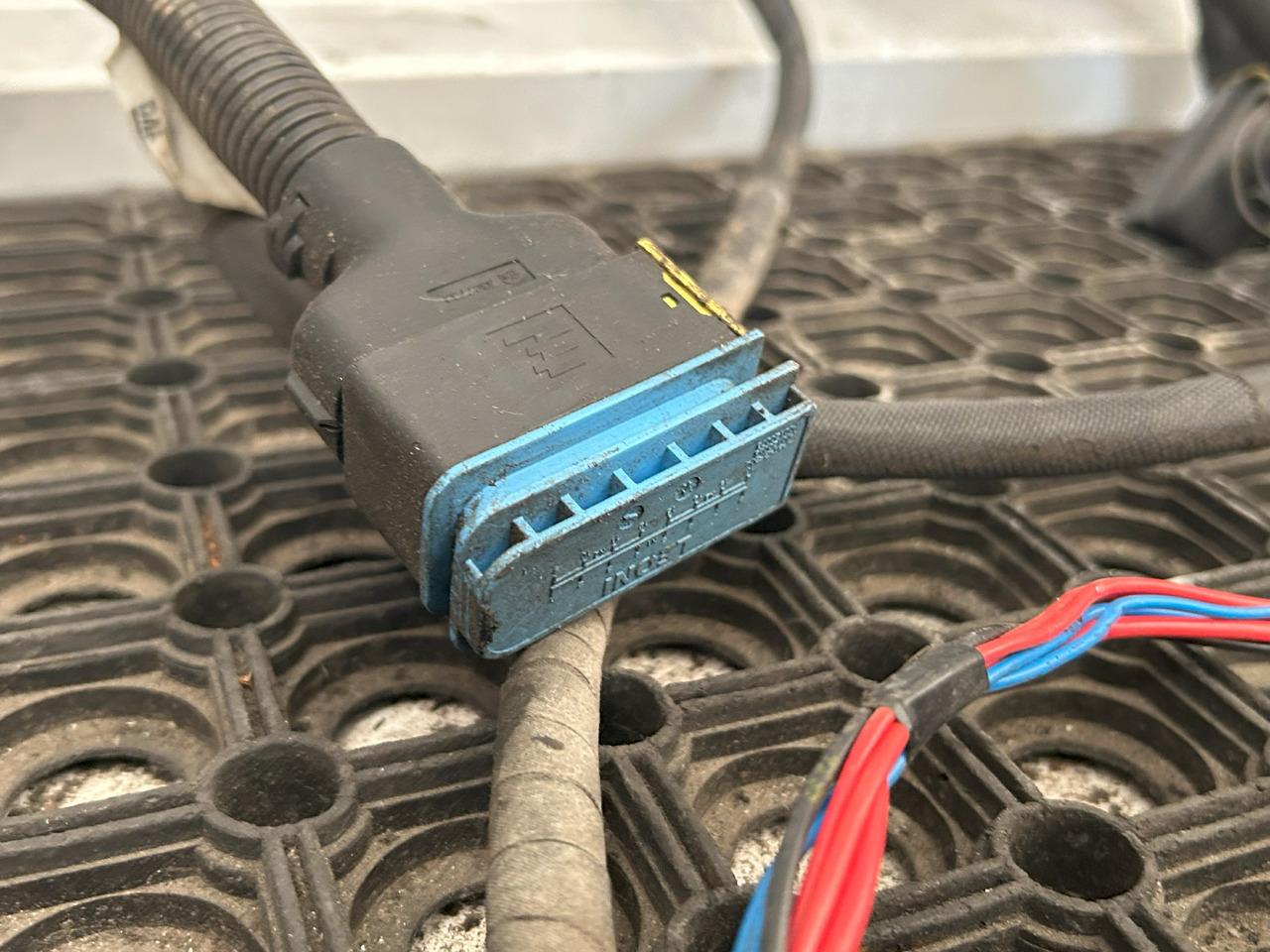 DAF CF EURO 6 CATALYTIC CONVERTER WIRING HARNESS - Udstødningssystem: billede 3 DAF CF EURO 6 CATALYTIC CONVERTER WIRING HARNESS - Udstødningssystem: billede 3