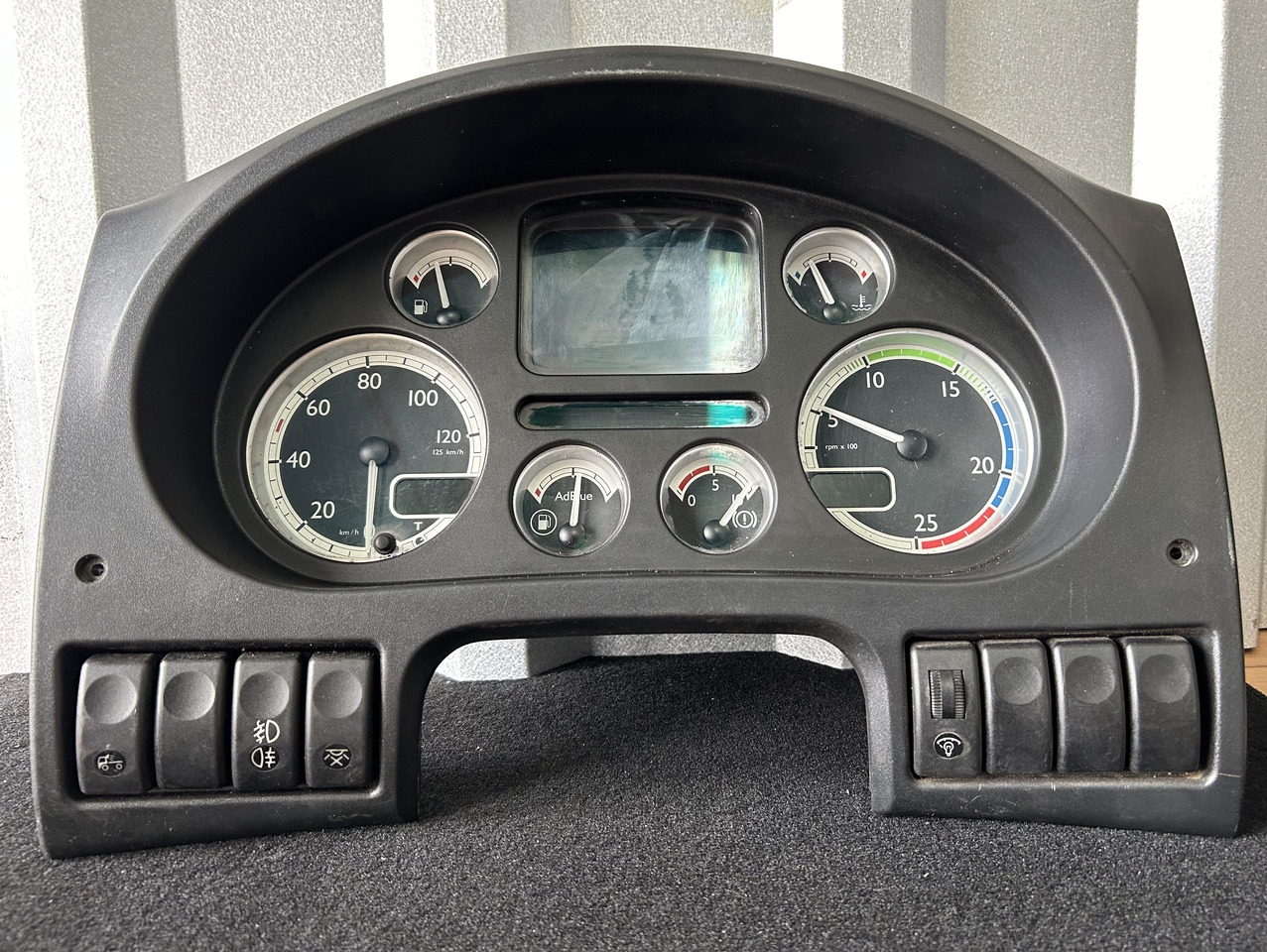 DAF COUNTER DAF XF 105 1789469 - Instrumentbræt: billede 1 DAF COUNTER DAF XF 105 1789469 - Instrumentbræt: billede 1