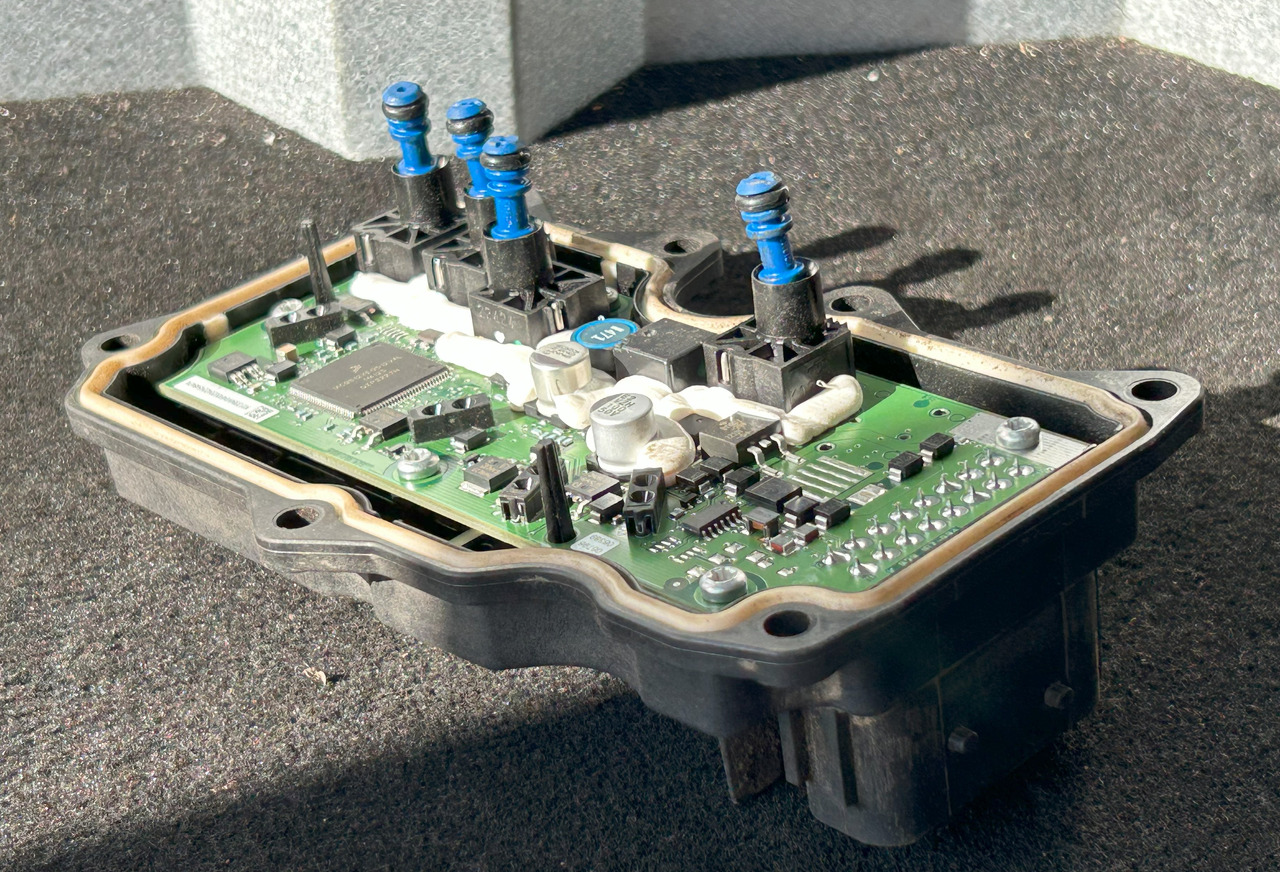 MERCEDES-BENZ ACTROS MP4 EAPU ECU ELECTRONICS - Kontrol blok: billede 3 MERCEDES-BENZ ACTROS MP4 EAPU ECU ELECTRONICS - Kontrol blok: billede 3