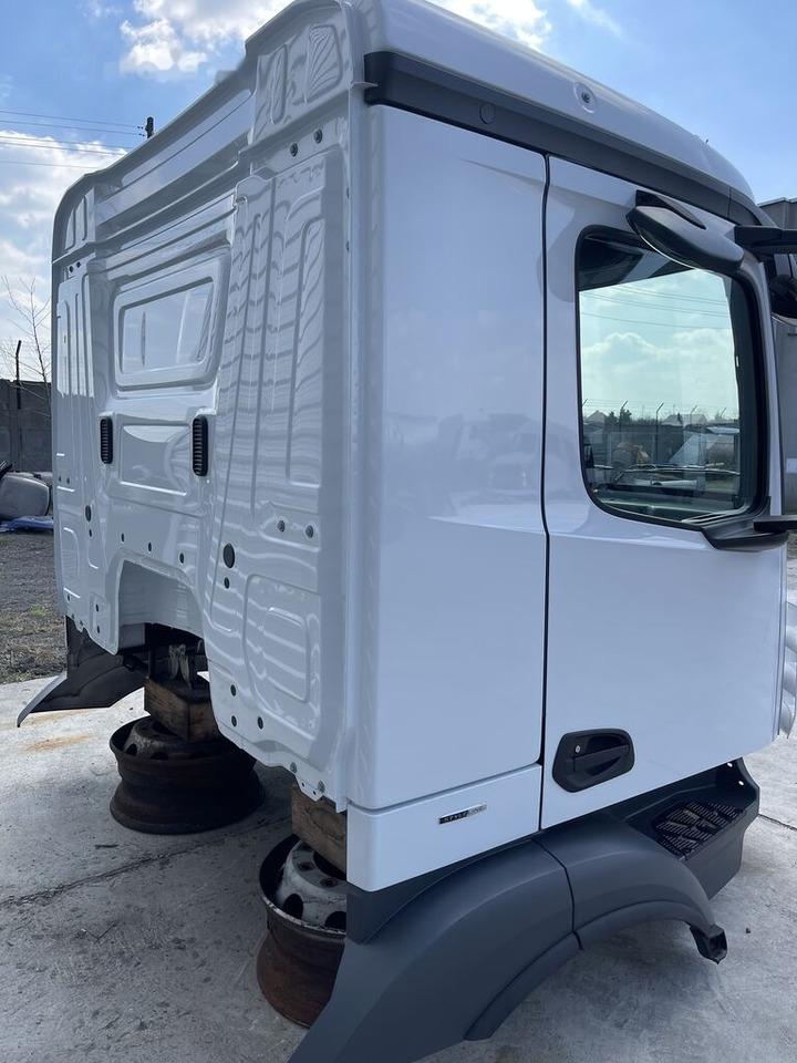 Mercedes-Benz ANTOS AXOR MP4 A9607202103 for Mercedes-Benz ANTOS AXOR MP4 CLASSIC - Dør og reservedele: billede 3 Mercedes-Benz ANTOS AXOR MP4 A9607202103 for Mercedes-Benz ANTOS AXOR MP4 CLASSIC - Dør og reservedele: billede 3