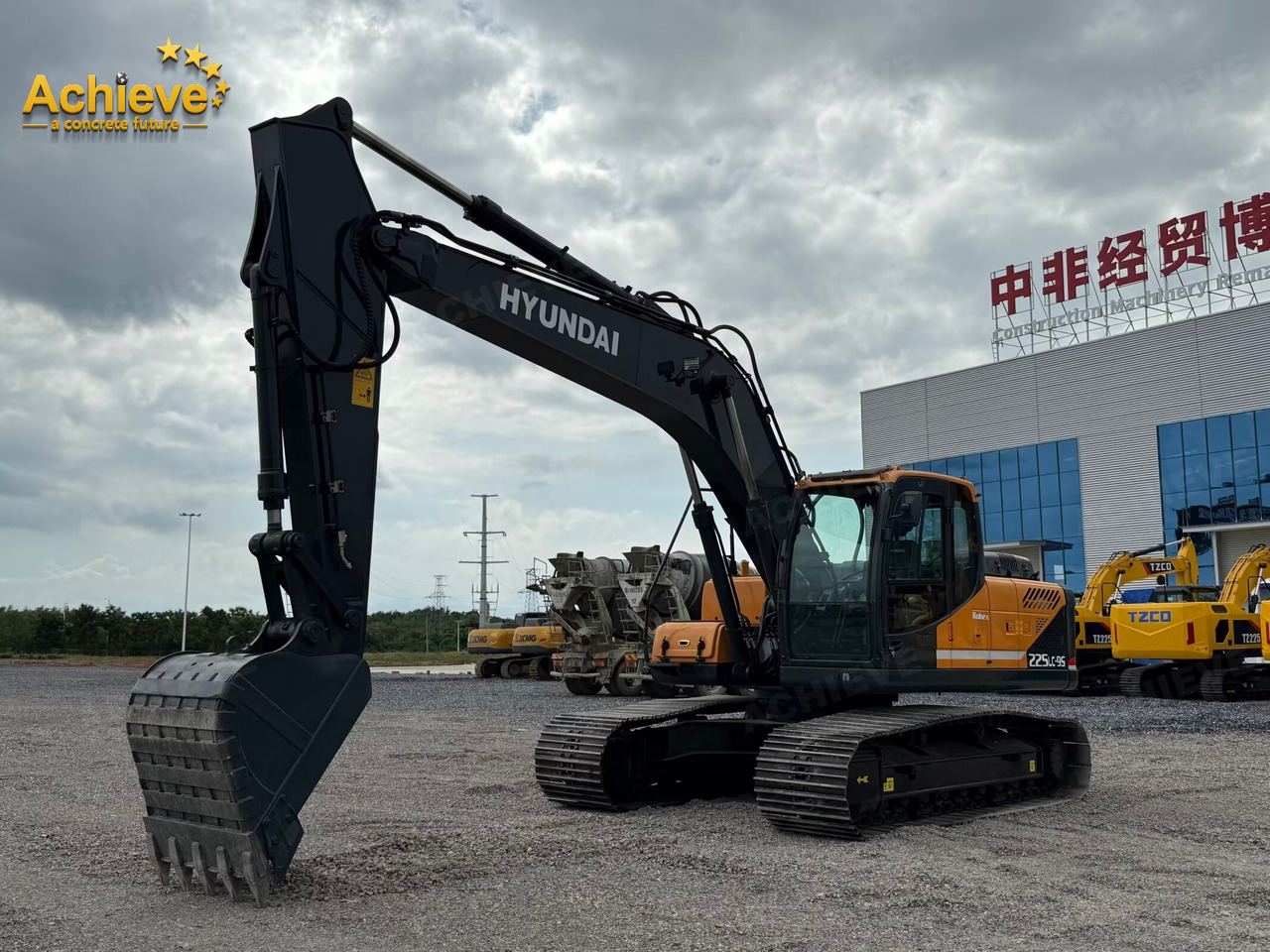 Hyundai Hyundai Heavy Industries R225LC-9 excavator  Cummins B5.9-C  112/1950kw/rpm 1.05m³ 22ton Remanufactured【ACHIEVE】 TOP CONDITION!!! - Bæltegravemaskine: billede 4 Hyundai Hyundai Heavy Industries R225LC-9 excavator  Cummins B5.9-C  112/1950kw/rpm 1.05m³ 22ton Remanufactured【ACHIEVE】 TOP CONDITION!!! - Bæltegravemaskine: billede 4