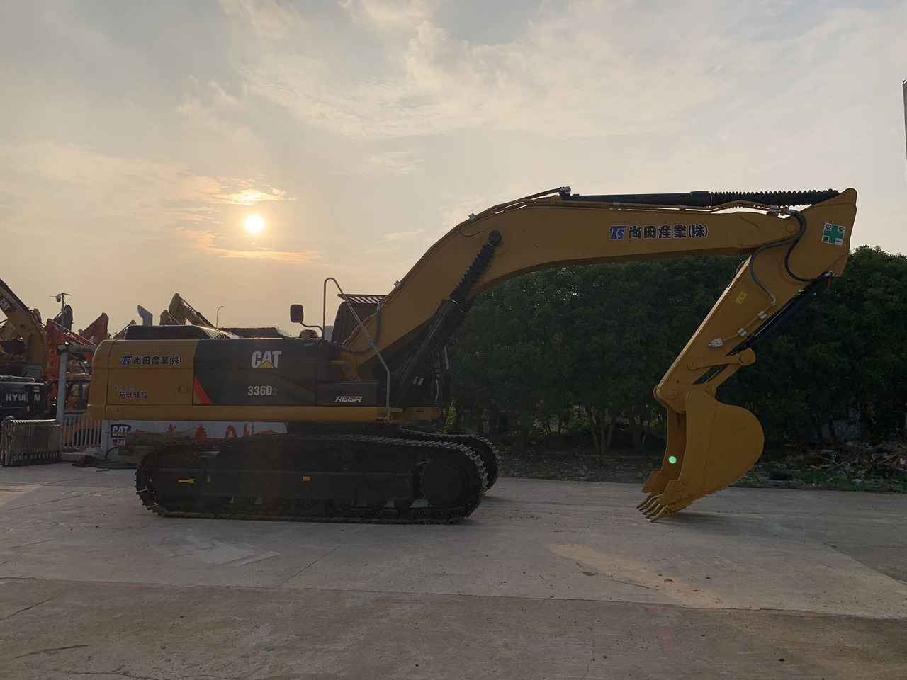Caterpillar 36 ton Excavator CAT 336D, 336DL Mining Equipment - Bæltegravemaskine: billede 1 Caterpillar 36 ton Excavator CAT 336D, 336DL Mining Equipment - Bæltegravemaskine: billede 1