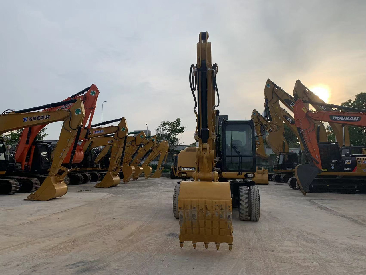 Caterpillar M315D Wheel Excavator Moving by Tires - Hjulgravemaskine: billede 5 Caterpillar M315D Wheel Excavator Moving by Tires - Hjulgravemaskine: billede 5