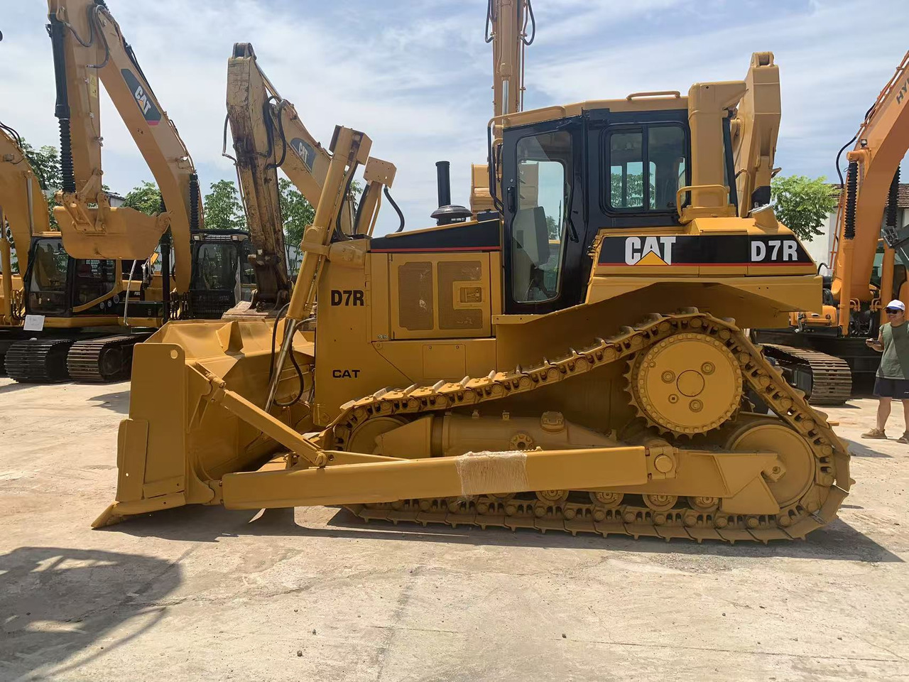 Caterpillar Tracked Tractor CAT D6R, D7R, D8R with Triangle Track - Bulldozer: billede 2 Caterpillar Tracked Tractor CAT D6R, D7R, D8R with Triangle Track - Bulldozer: billede 2