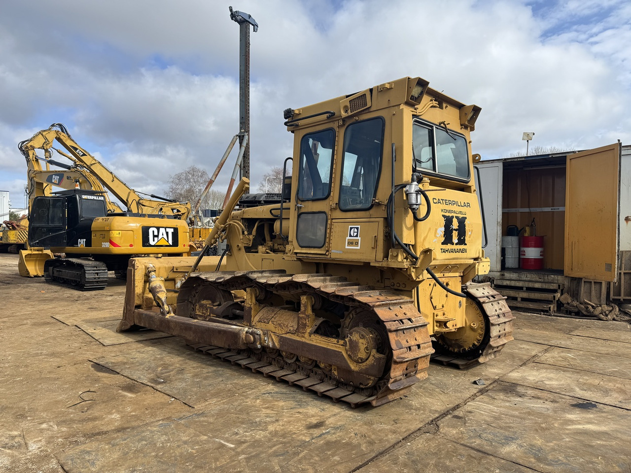 Caterpillar Used Bulldozer CAT D6D Good Price Tracked Tractor - Bulldozer: billede 3 Caterpillar Used Bulldozer CAT D6D Good Price Tracked Tractor - Bulldozer: billede 3