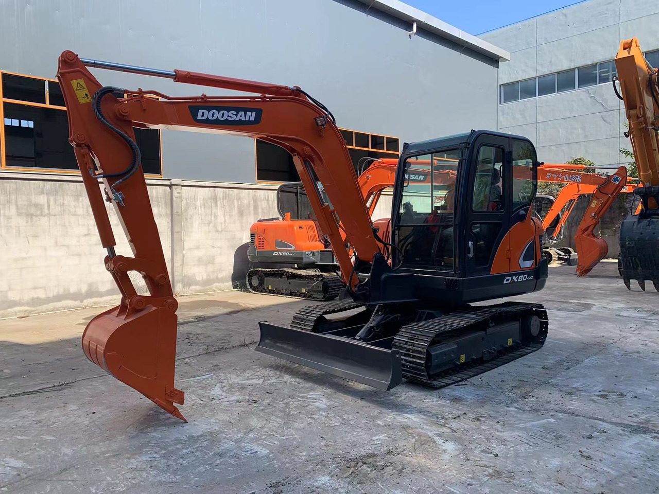 DOOSAN Mini Excavator Doosan DX60, DX55 - Bæltegravemaskine: billede 4 DOOSAN Mini Excavator Doosan DX60, DX55 - Bæltegravemaskine: billede 4