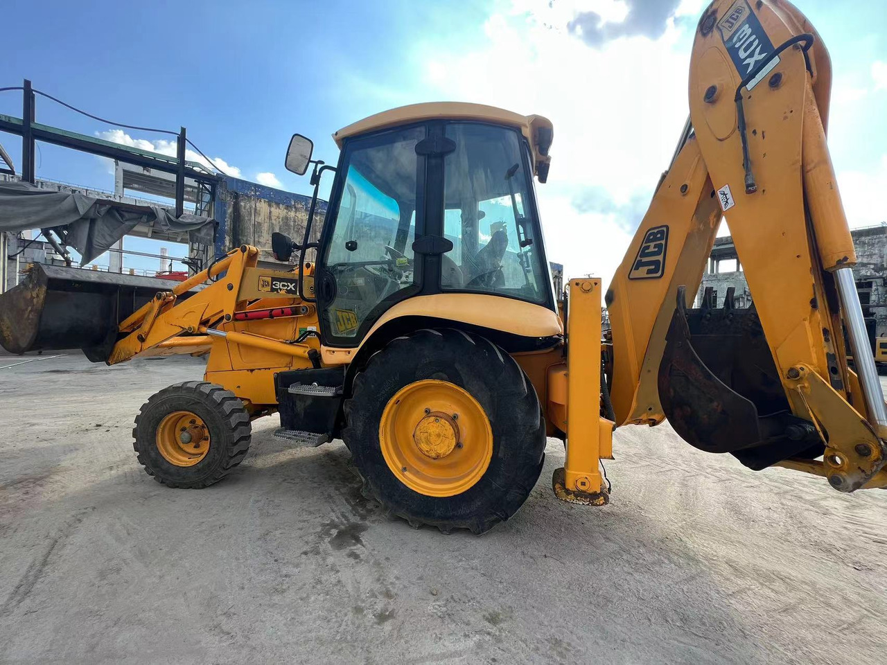JCB 3CX Original Condition Used Backhoe Loader with Extendable Boom - Gravelæssemaskine: billede 1 JCB 3CX Original Condition Used Backhoe Loader with Extendable Boom - Gravelæssemaskine: billede 1