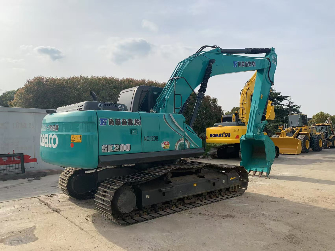 Kobelco Used Excavator Kobelco SK200-8 $19,000-$26,500 | 19.9t Weight 0.8m³ Standard Bucket - Bæltegravemaskine: billede 1 Kobelco Used Excavator Kobelco SK200-8 $19,000-$26,500 | 19.9t Weight 0.8m³ Standard Bucket - Bæltegravemaskine: billede 1