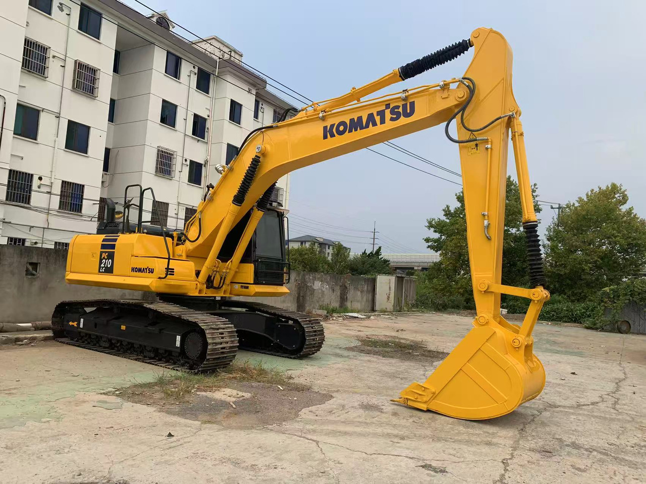 Komatsu Crawler Excavator PC210, PC200 Good Price Japan Excavator - Bæltegravemaskine: billede 2 Komatsu Crawler Excavator PC210, PC200 Good Price Japan Excavator - Bæltegravemaskine: billede 2