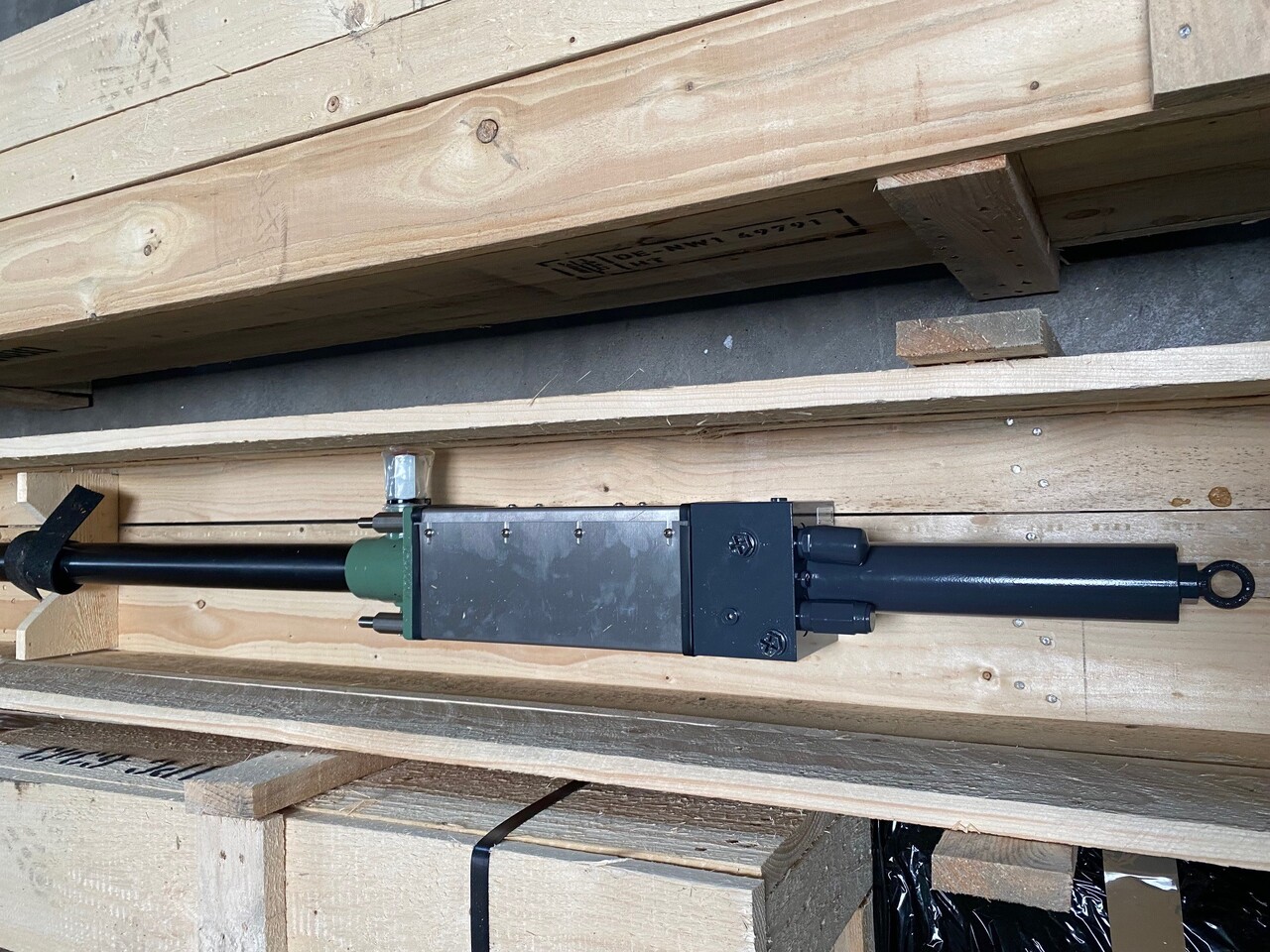 O&K Terex RH120 6030 RH340 6060 Lube pump 3867196 4613409 505-2463 (supersession of 6000277, 6004336) - Reservedel for Bæltegravemaskine: billede 2 O&K Terex RH120 6030 RH340 6060 Lube pump 3867196 4613409 505-2463 (supersession of 6000277, 6004336) - Reservedel for Bæltegravemaskine: billede 2