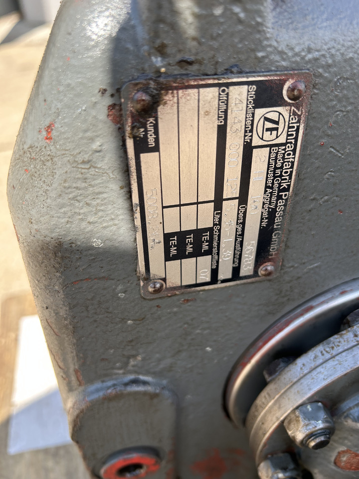 ZF 2HL 100, LIEBHERR 904B - Gearkasse for Gravemaskine: billede 5 ZF 2HL 100, LIEBHERR 904B - Gearkasse for Gravemaskine: billede 5